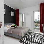 Apartments Warsaw Wola Business Center By Noclegi Renters 아파트