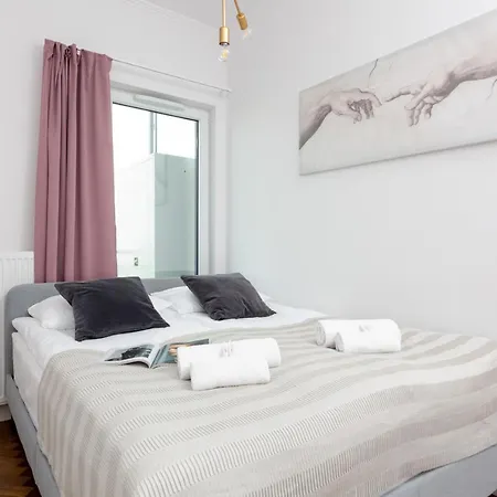 Business Center Wola By Renters * Warsaw