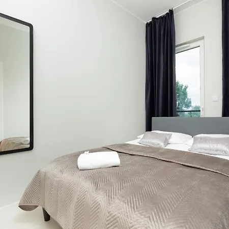 Business Center Wola By Renters Apartment Warsaw