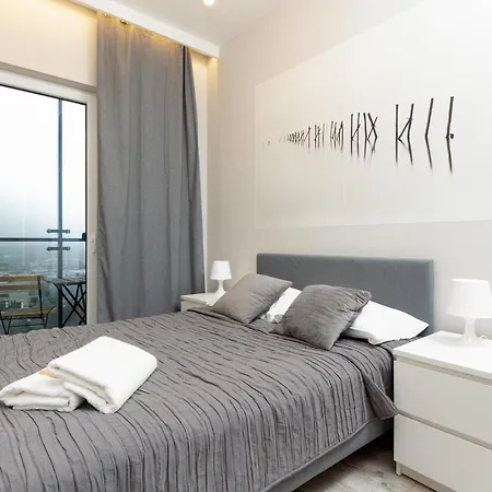 Apartment Business Center Wola By Renters