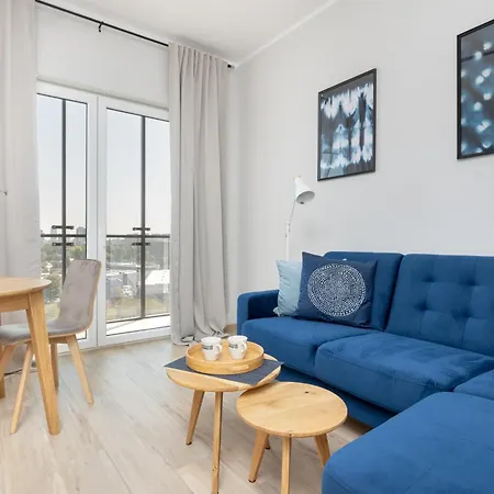 Wola Business Center By Renters Apartment *