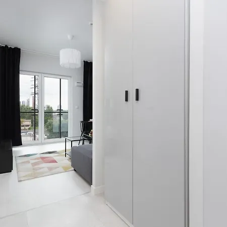 Wola Business Center By Renters * Warszawa